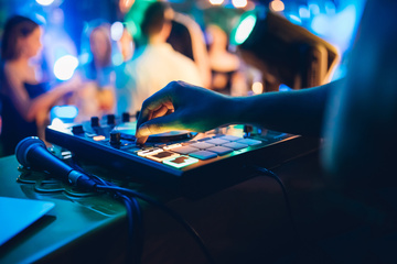 DJ soirée privée Lège-Cap-Ferret